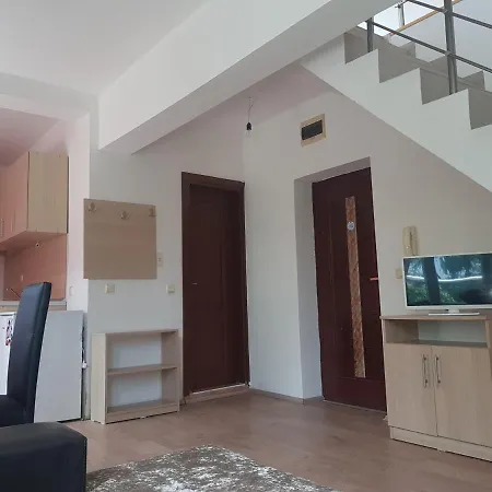 Budget Holiday First Line Sea Coast 아파트