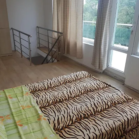 아파트 Budget Holiday First Line Sea Coast 포마리